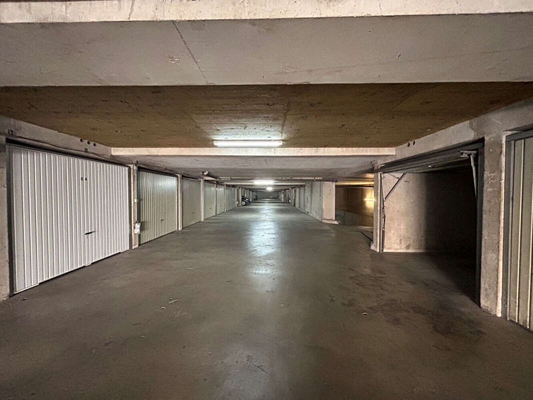 Garage en sous-sol - secteur libergier - photo 2