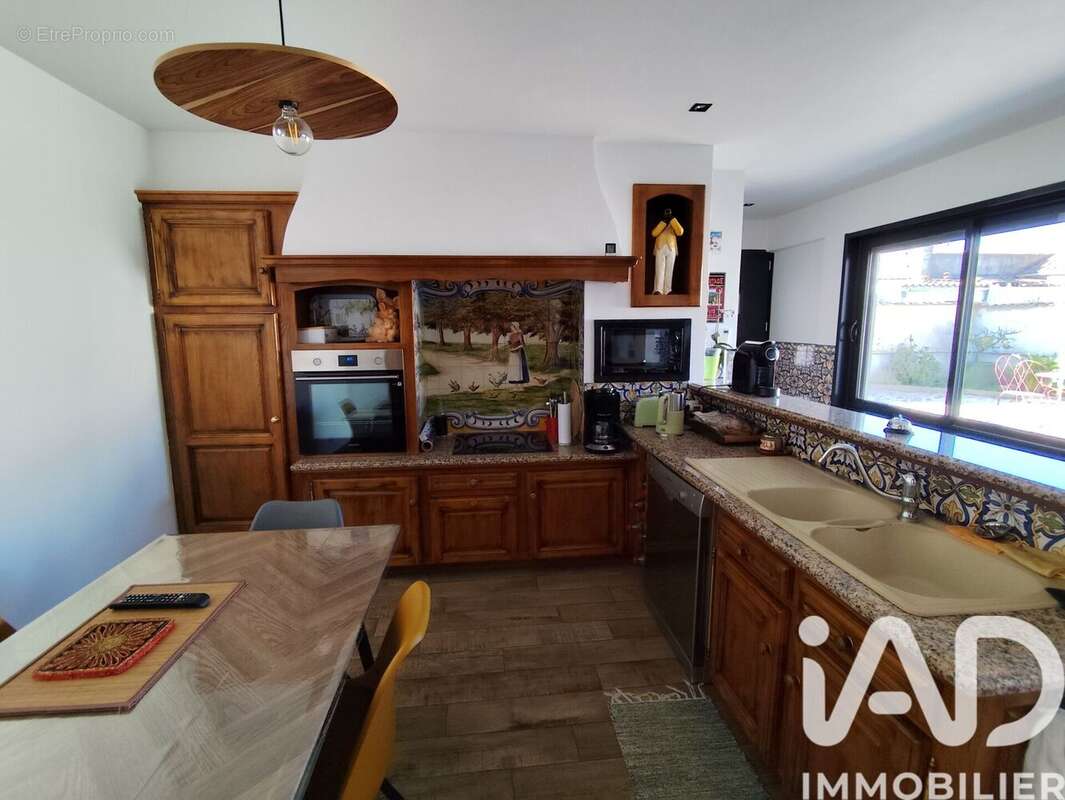 Photo 2 - Maison à LA ROCHELLE