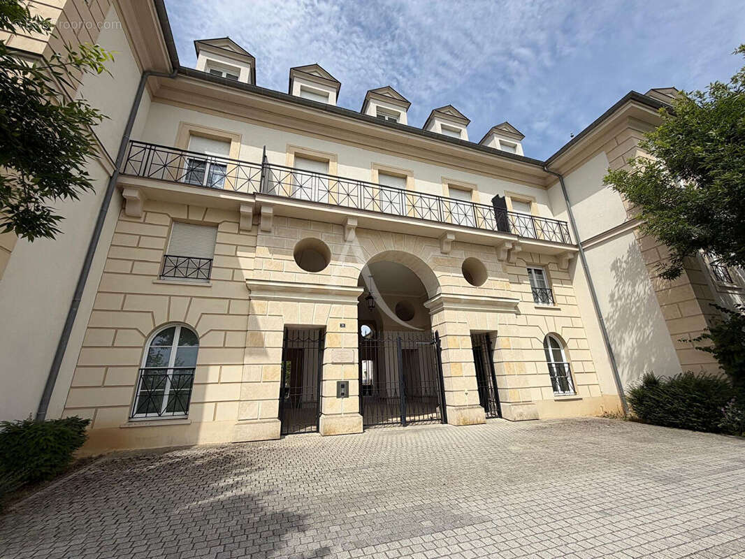 Appartement à SERRIS