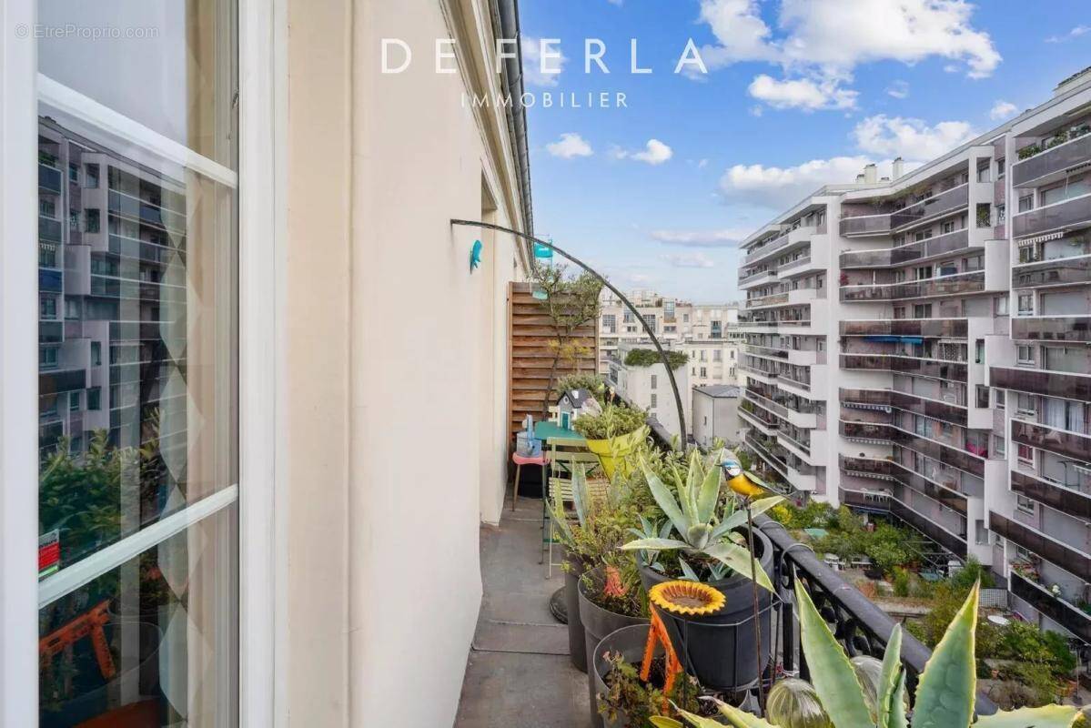 Appartement à PARIS-15E