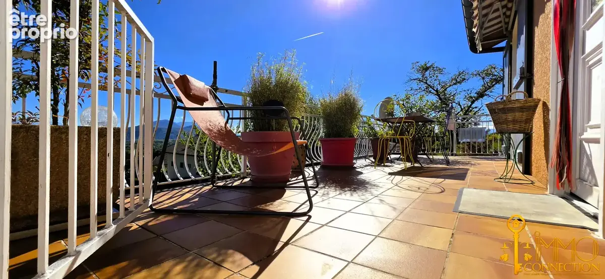 Villa 4 pièces de 130 m2 habitables avec 4 285 m2 de terrain constructible - photo 2