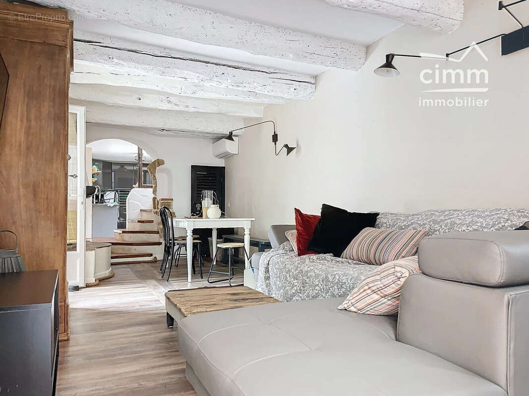 Maison 78 m² à Jonquieres  - photo 5