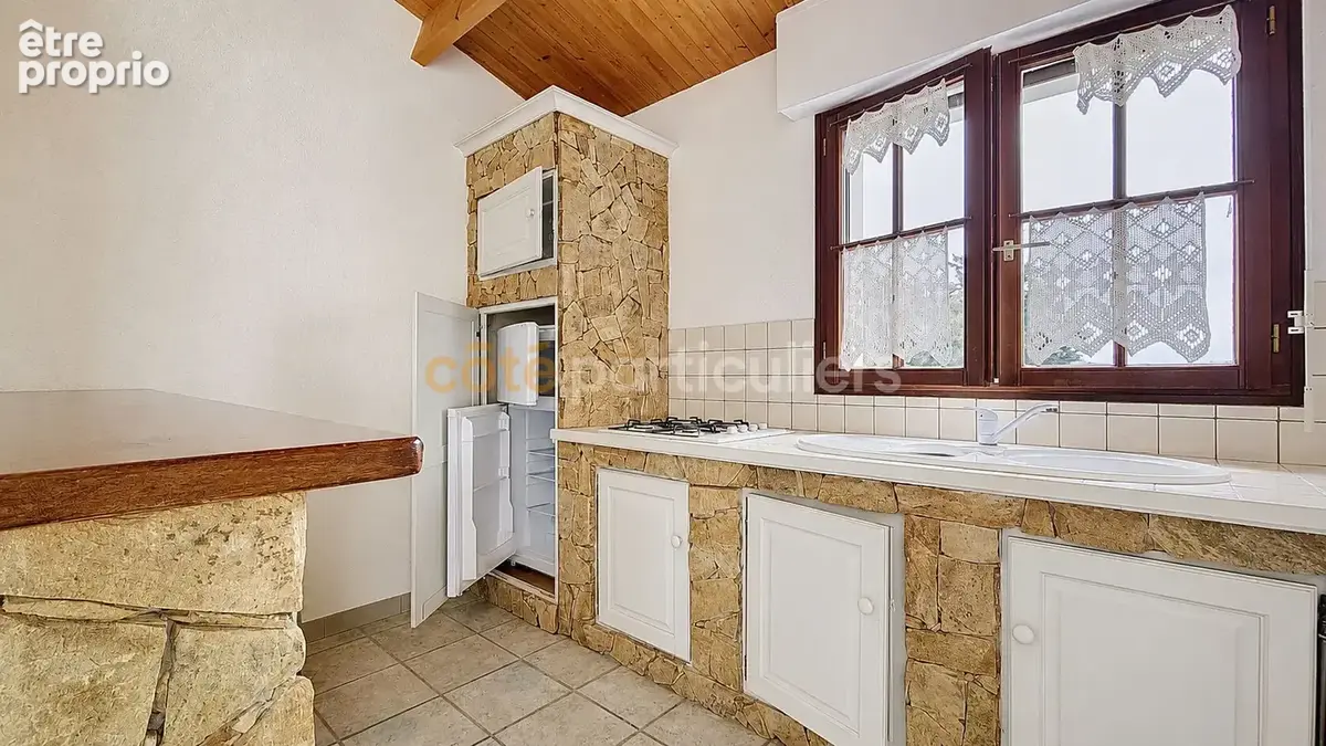 Nouveauté -- le fenouiller -- quartier beausejour -- ensemble immobilier 8 pieces -- 270 m2 -- jardin sans vis a vis -- garages - photo 13