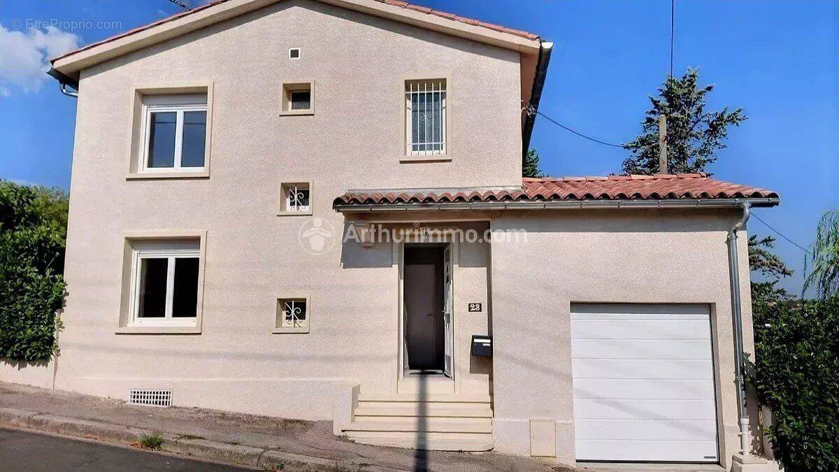Maison à CASTRES