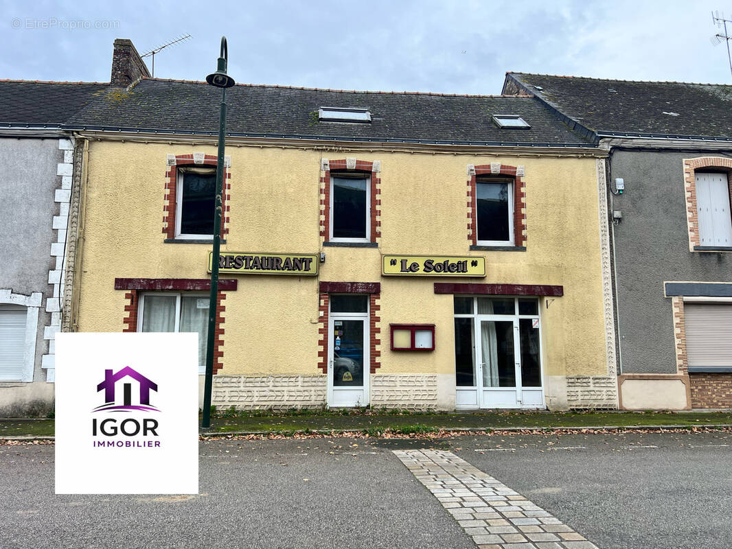 Maison à LUSANGER