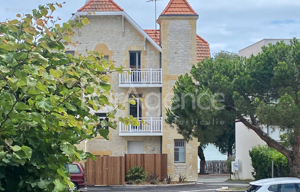 Appartement à SAINT-PALAIS-SUR-MER