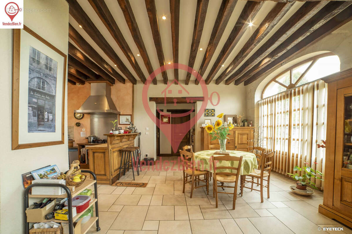 Maison à MENETOU-SALON