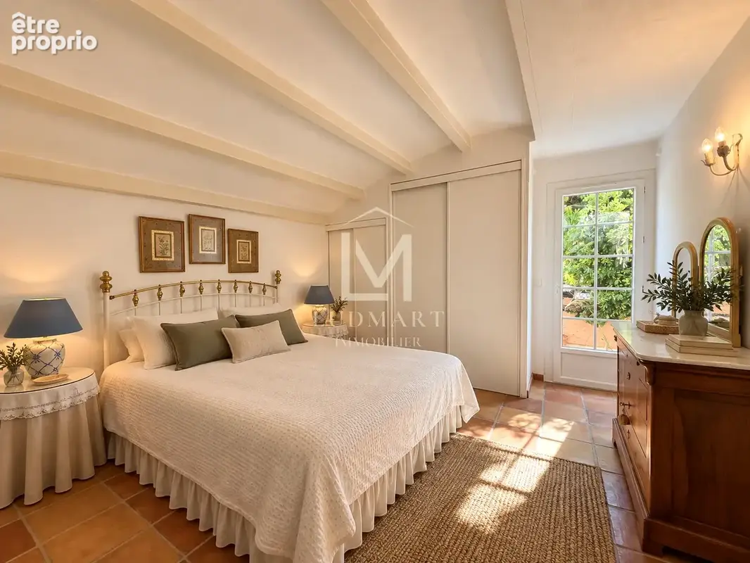 Propriété à vendre à Lorgues   225 m2 habitables, 5 chambres, maison d’amis, piscine et terrain de 4 000 m2 - photo 30