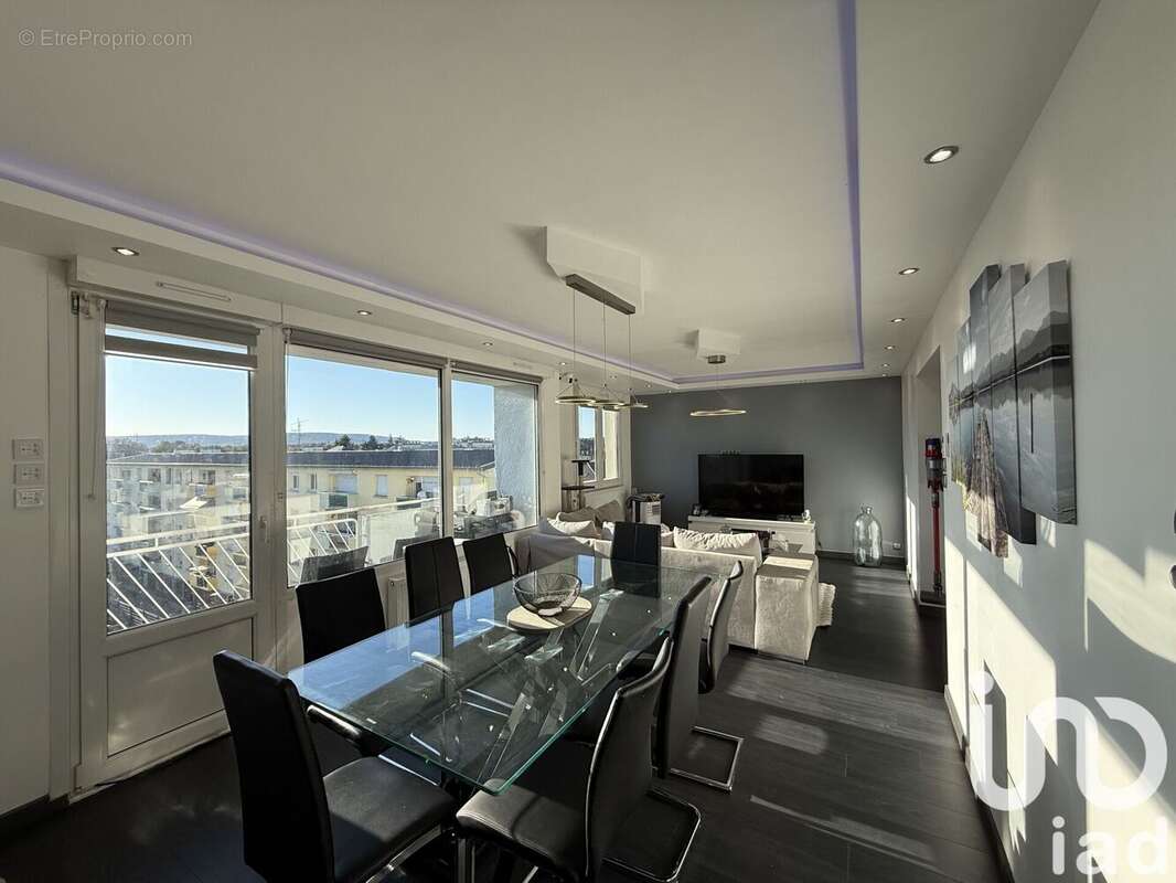 Photo 2 - Appartement à MONDELANGE