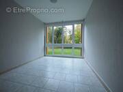 Appartement à FONTENAY-LE-FLEURY