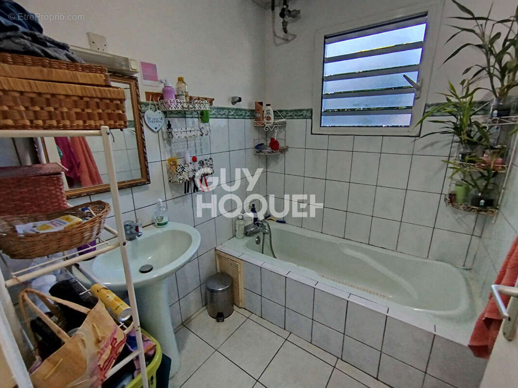 Maison à LE TAMPON