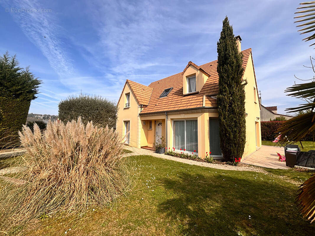 Maison à MARCOUSSIS