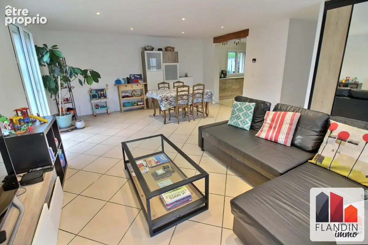 Maison 5 pièces 139 m² à vendre à Irigny (69540) - photo 5