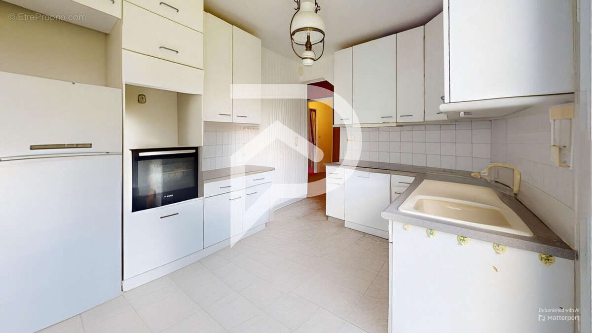 Maison à VERNEUIL-SUR-SEINE