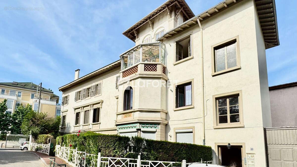 Appartement à LYON-5E