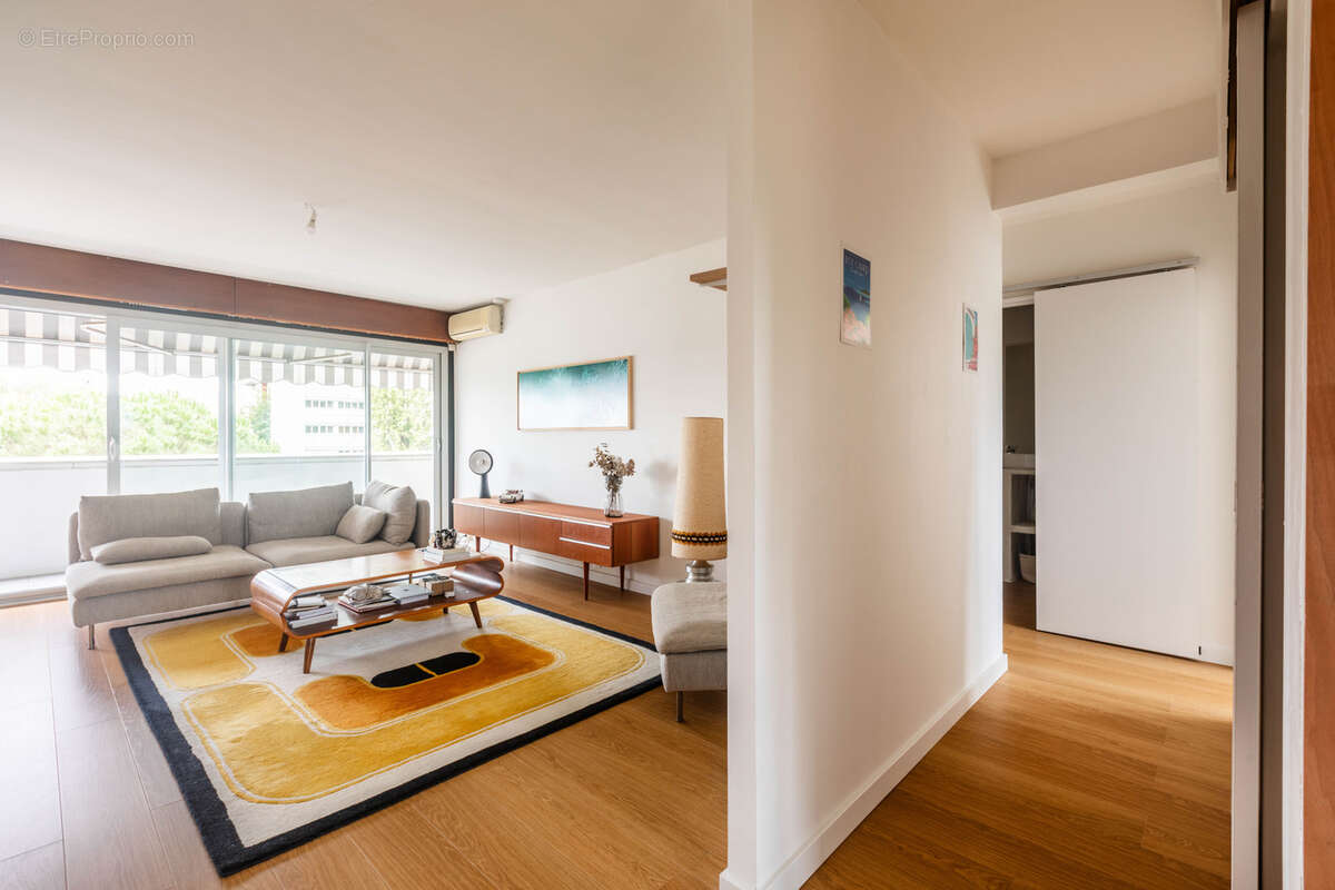 Appartement à BORDEAUX