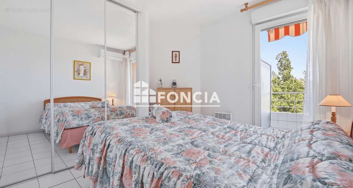 Appartement à MANDELIEU-LA-NAPOULE