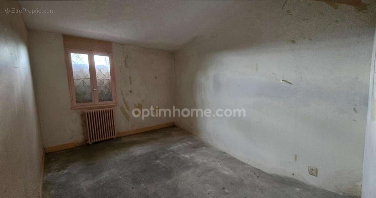 EN EXCLUSIVITE - Maison à rénover avec fort potentiel 4 pièces MERIGNAC (33) - photo 8