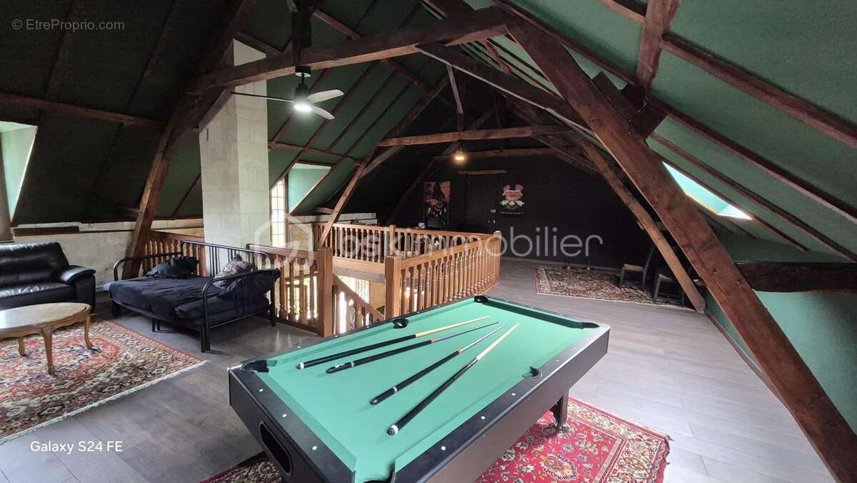 Maison à LA CHAPELLE-SUR-LOIRE