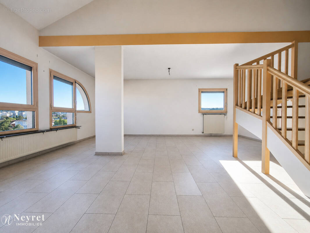 Appartement à VILLEFRANCHE-SUR-SAONE