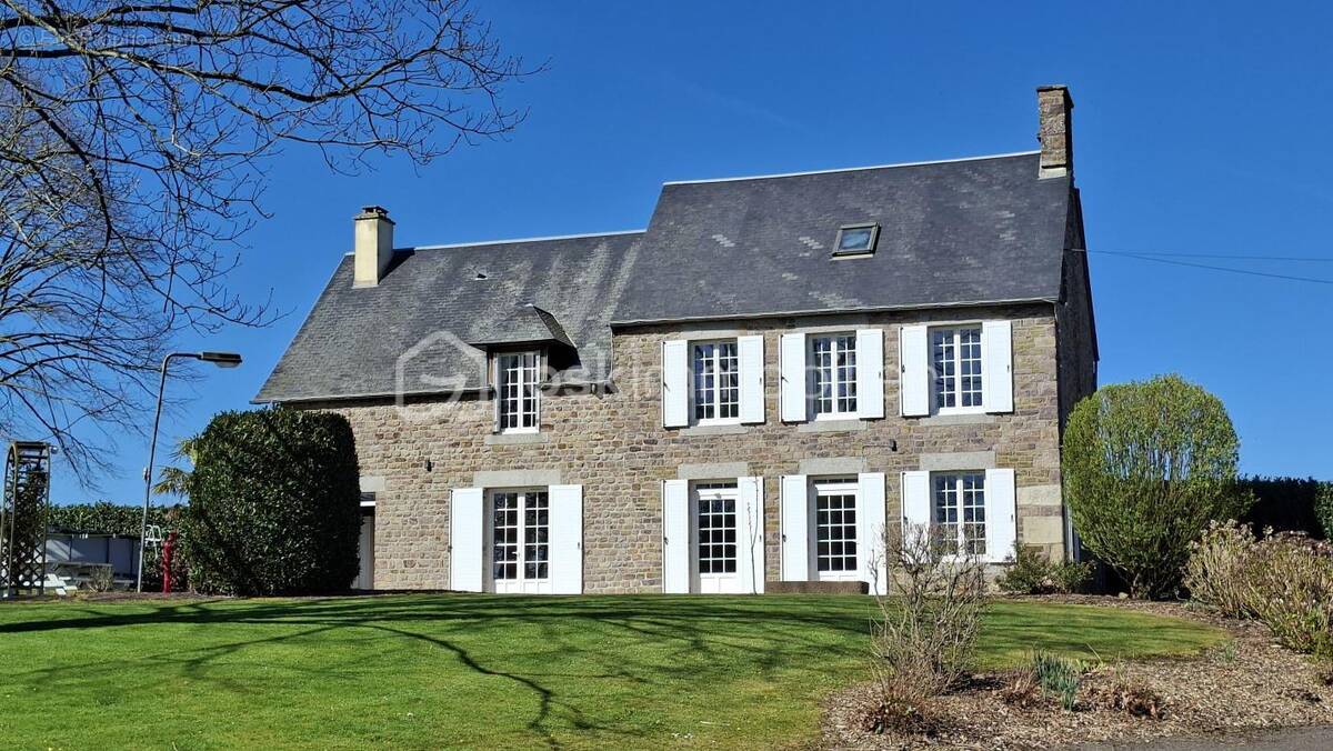 Maison à LE BENY-BOCAGE