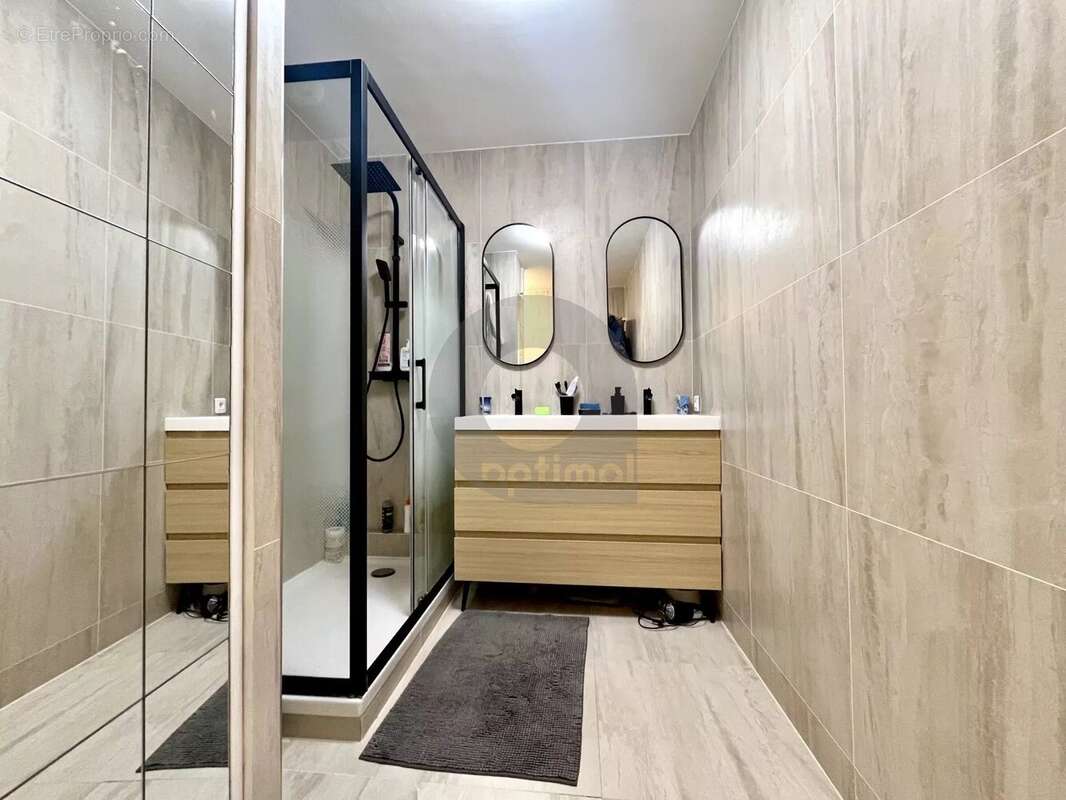 Appartement à MENTON