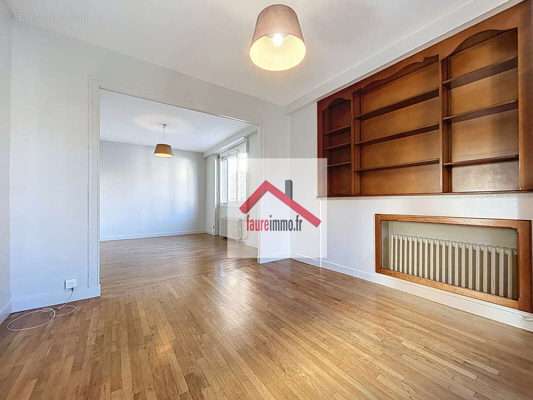 Maison à BRIVE-LA-GAILLARDE