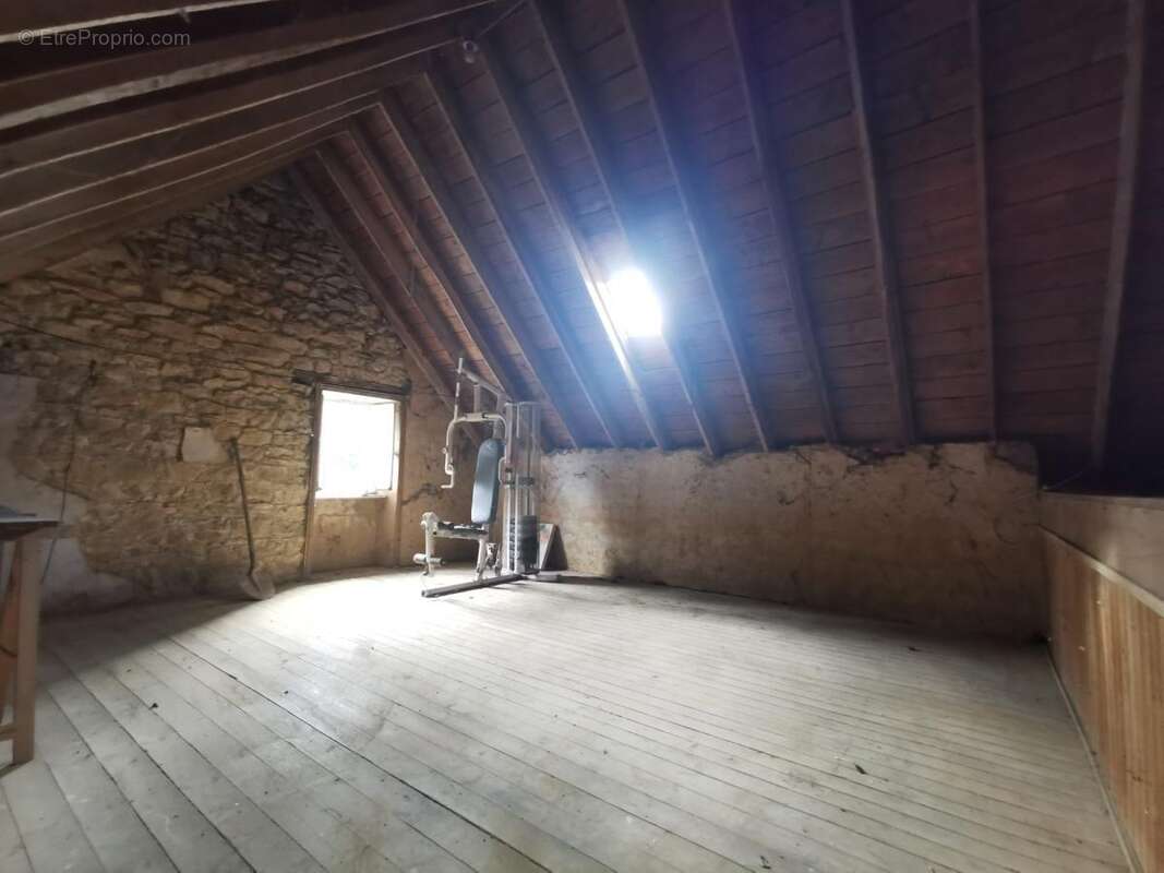 Maison à PLUZUNET