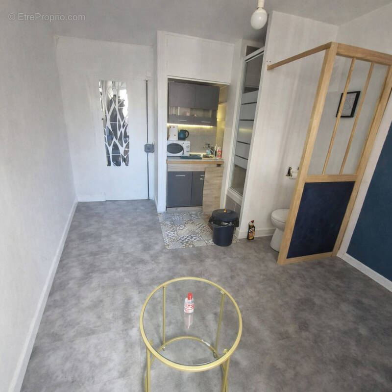 Appartement à PARIS-20E