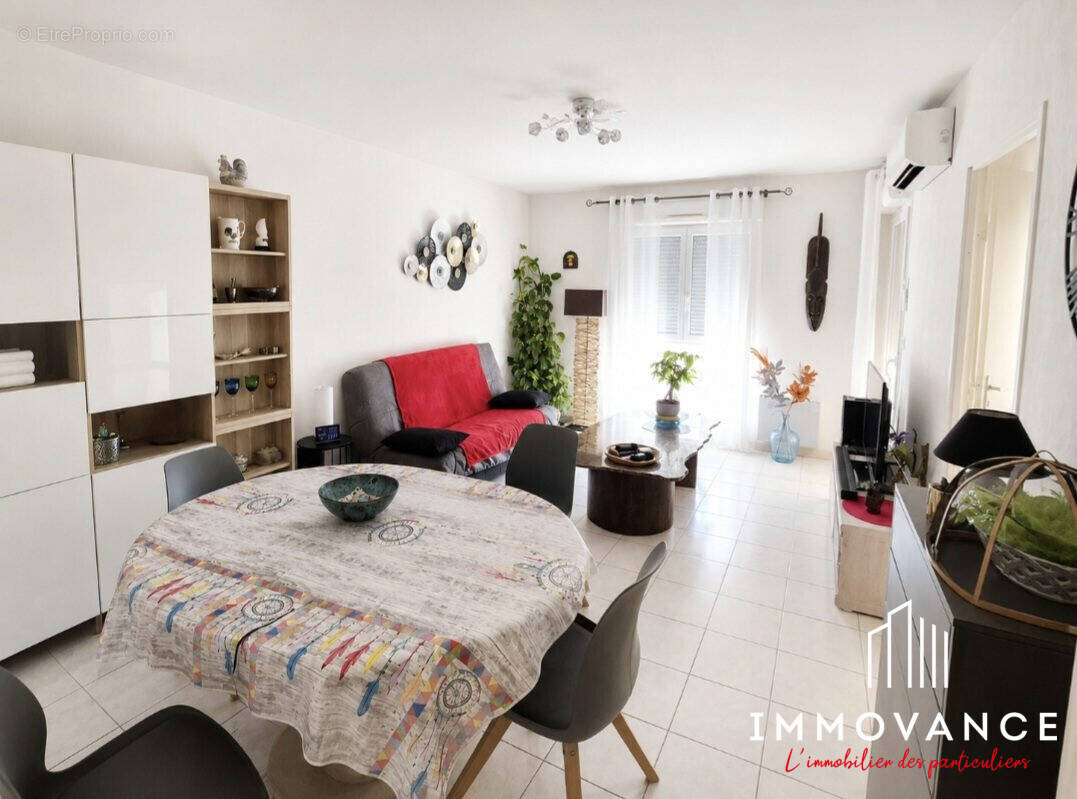 Appartement à MEZE