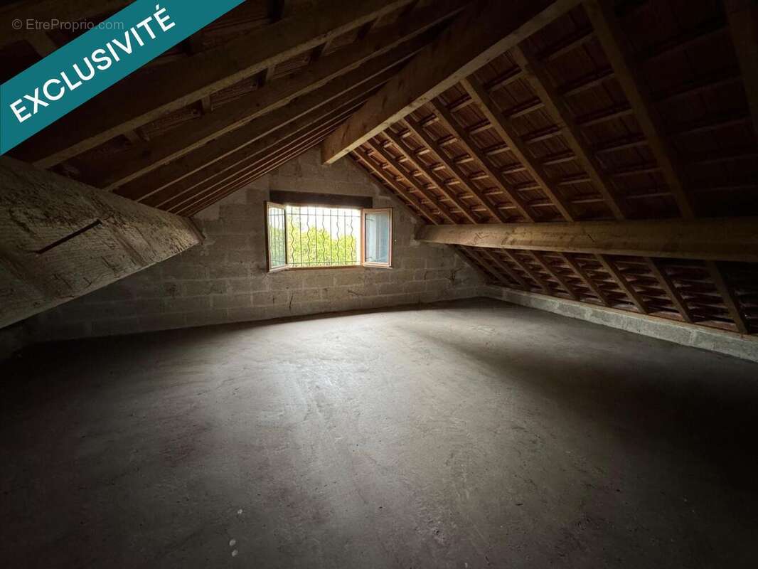 Photo 8 - Terrain à LIMETZ-VILLEZ