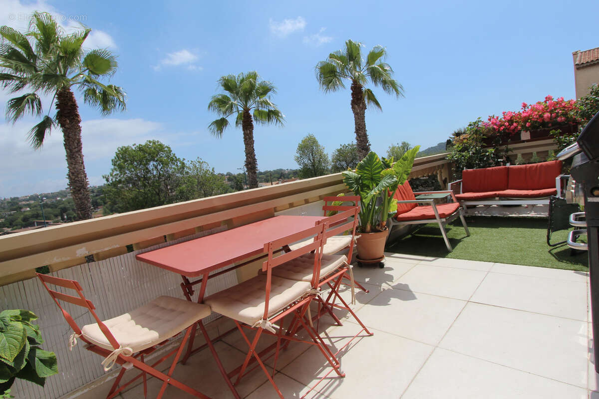 Appartement à VILLENEUVE-LOUBET