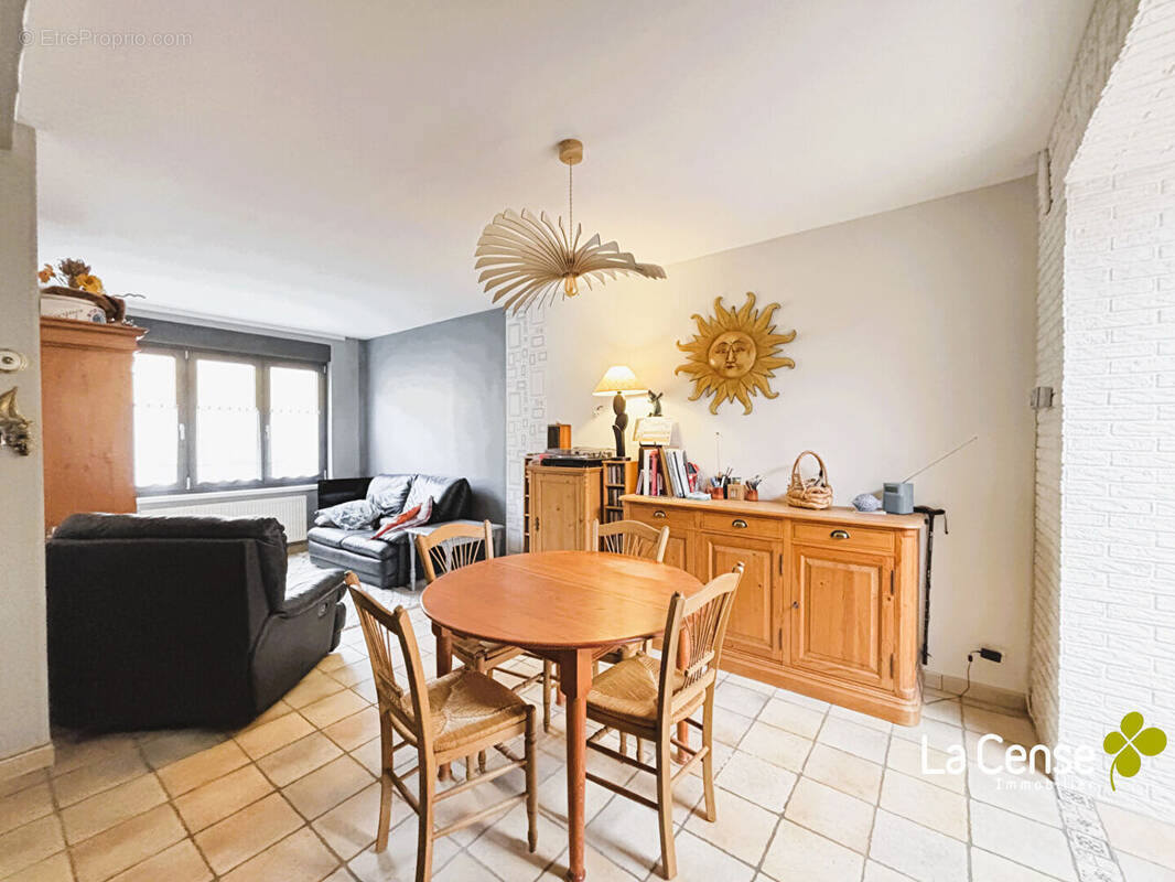 Maison à LYS-LEZ-LANNOY