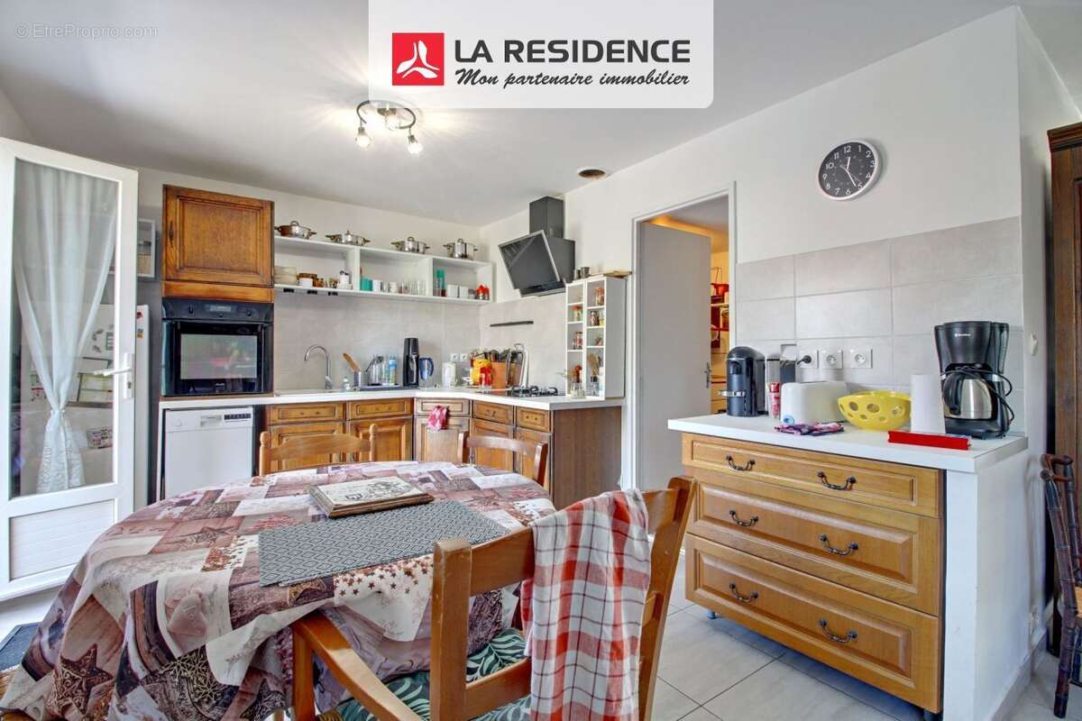 Maison à LES MUREAUX