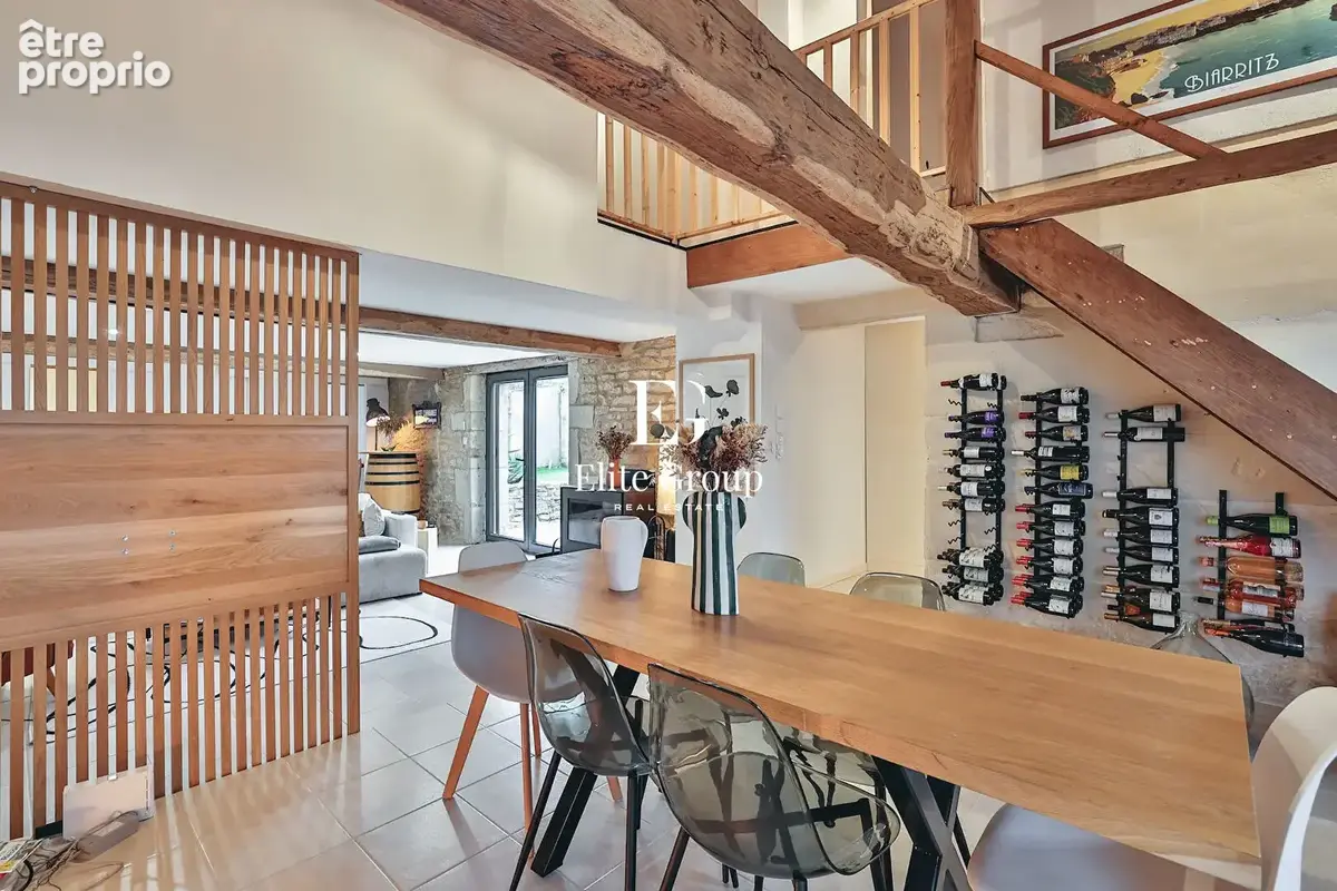 À vendre très belle maison en pierre à val de cognac - 5 pièces - 110 m2 - photo 6