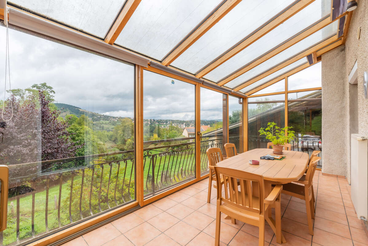 Maison à ESPALY-SAINT-MARCEL