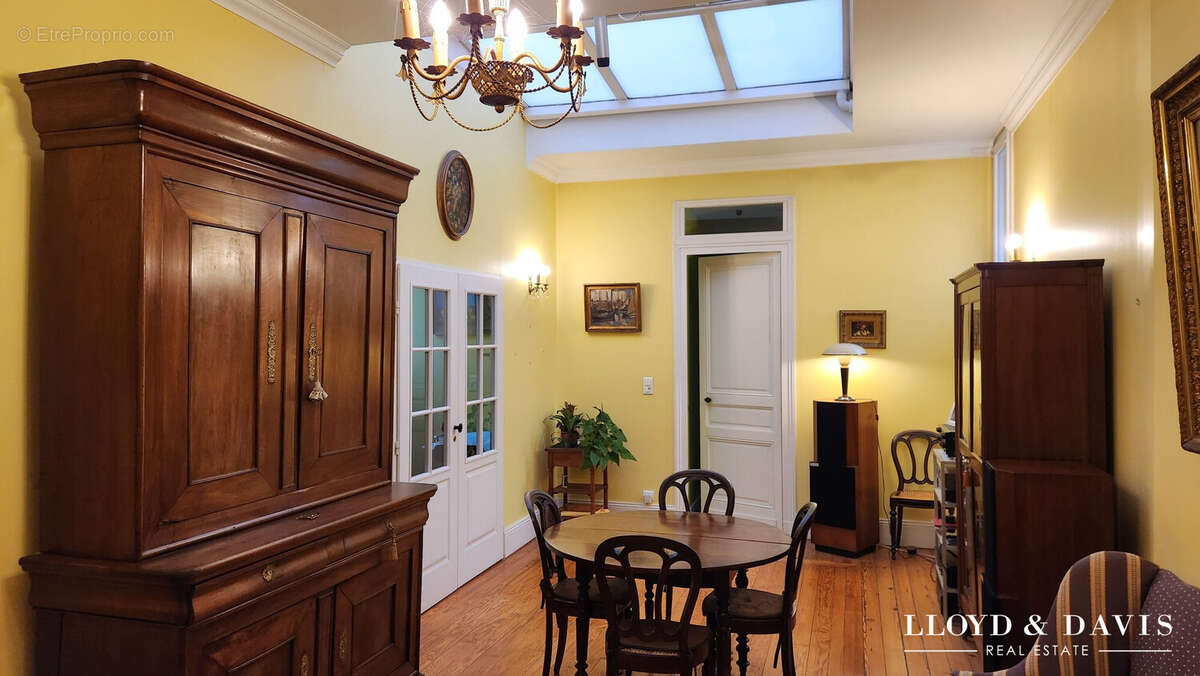 Appartement à BORDEAUX