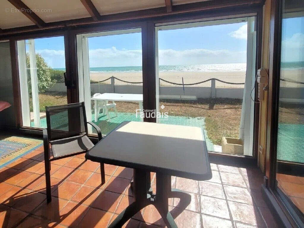 Maison 120 m² à Portbail  - photo 3