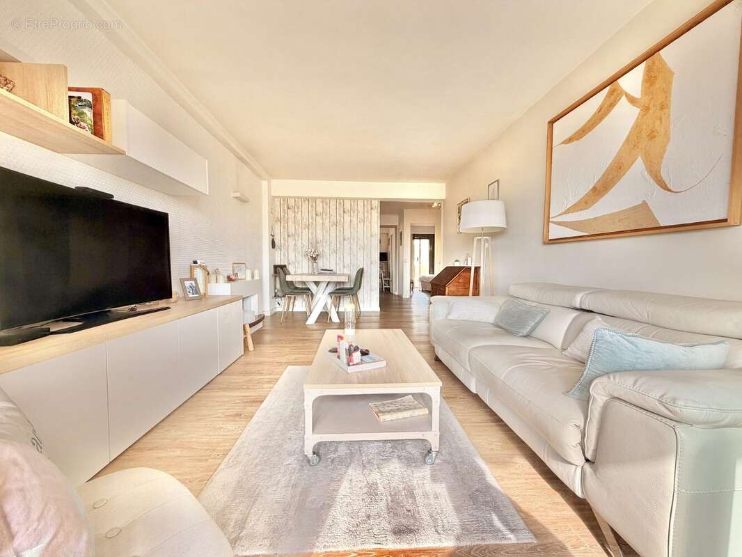 Appartement à ROQUEBRUNE-CAP-MARTIN