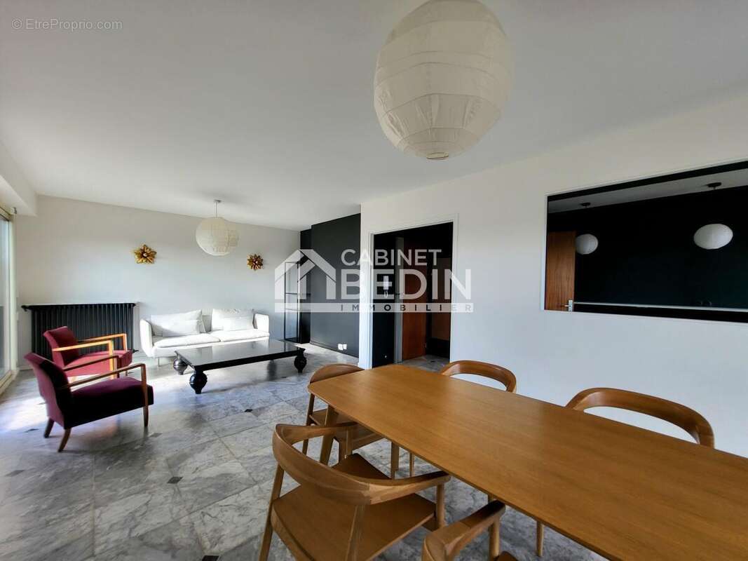 Appartement à BORDEAUX