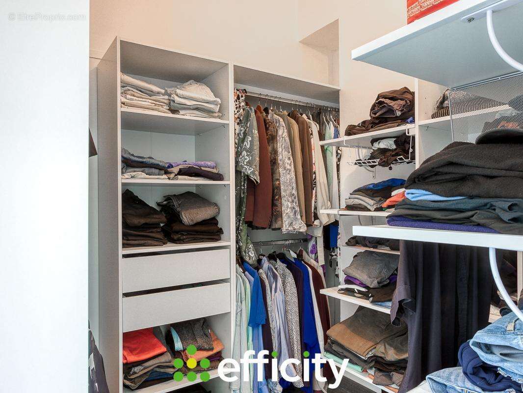 Maison à SAINT-FONS