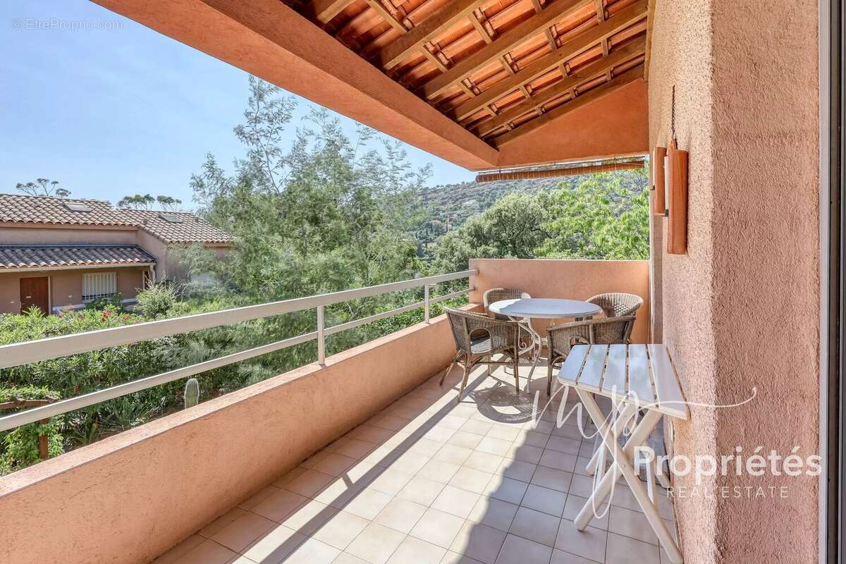 Appartement à RAYOL-CANADEL-SUR-MER