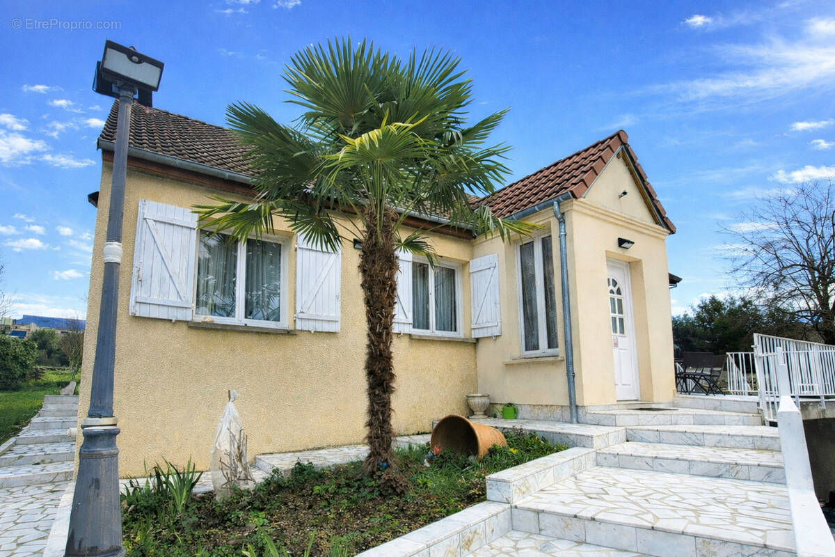 Maison à LA FERTE-SOUS-JOUARRE