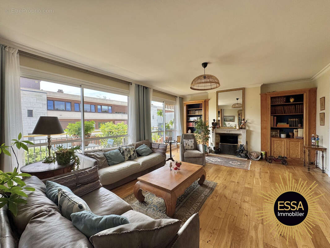 Appartement à NOISY-LE-ROI