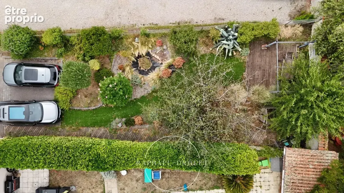 SAINT-CLAIR-DU-RHÔNE – Grande maison familiale de caractère avec 165 m² habitables - photo 4