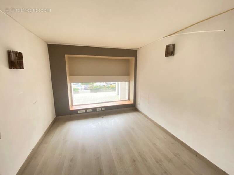 Commerce à COLOMIERS