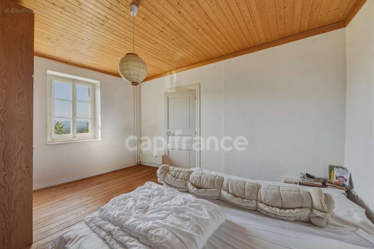 Maison à vendre 5 pièces PERON (01) - photo 22