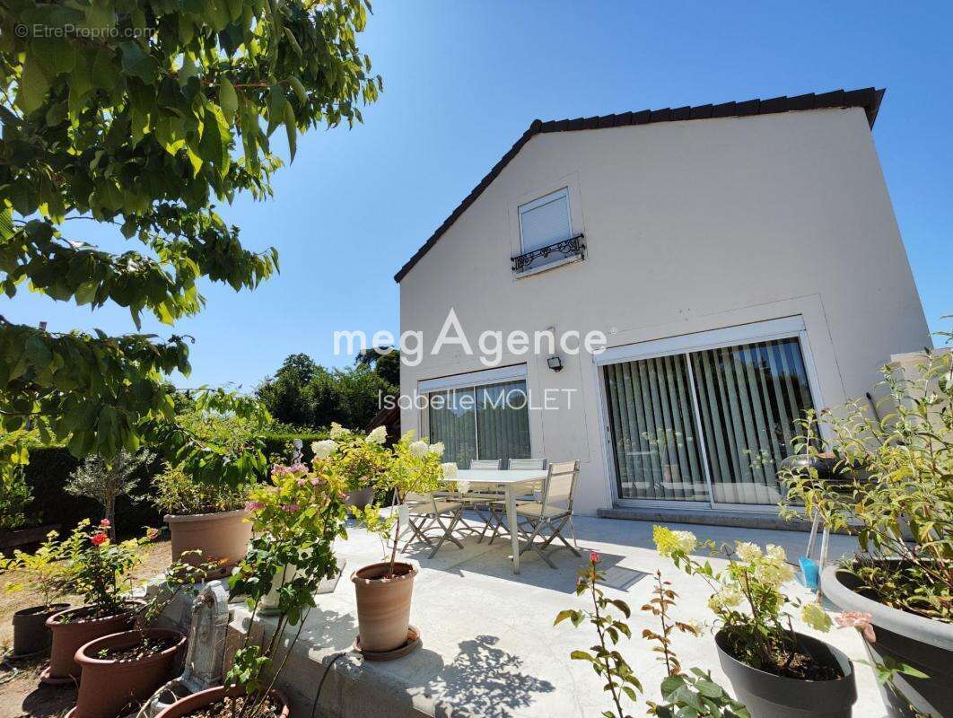 Maison à BOIS-LE-ROI