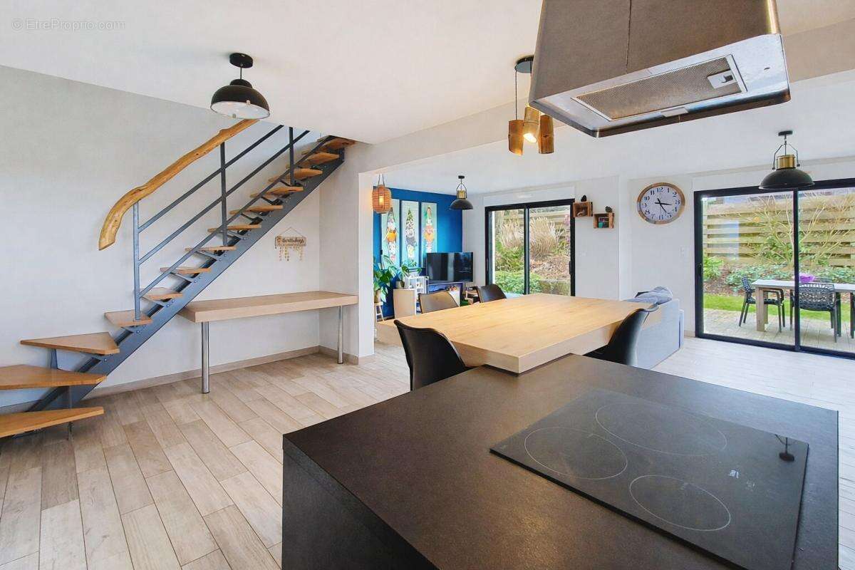 Maison à LANDIVISIAU