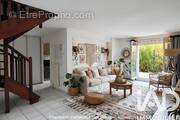 Photo 1 - Maison à VILLENEUVE-LA-GARENNE